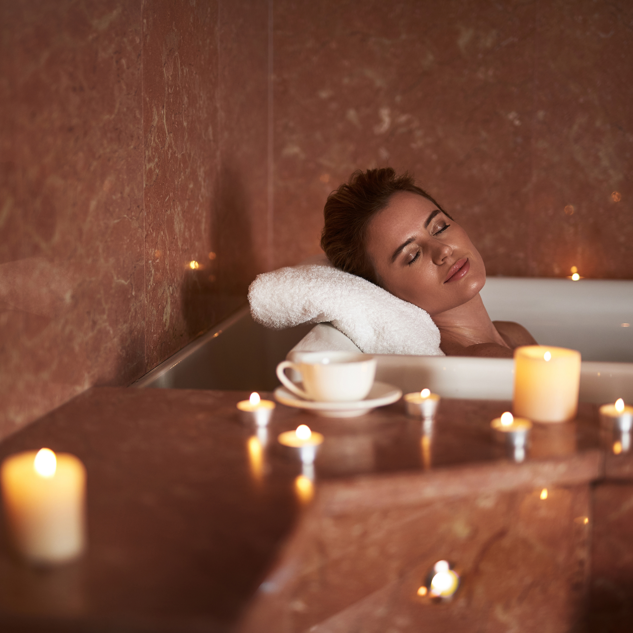 bath and candles